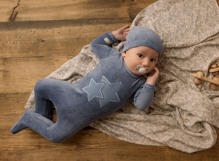 Velour star footie and hat