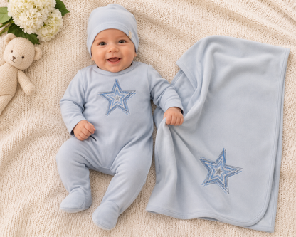 Embroidered flower and star baby layette set in cotton-spandex by Tricot Bebe