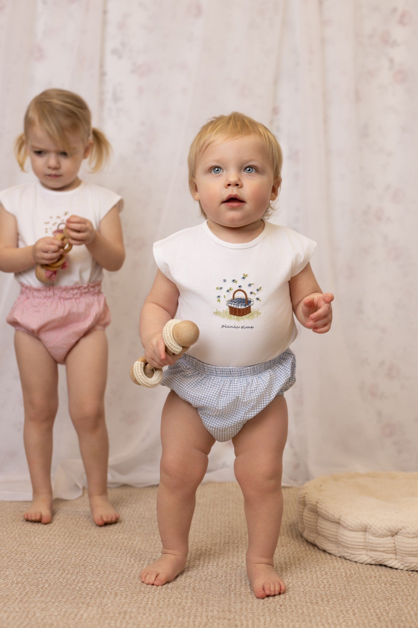 Picnic basket print baby 2-piece short set in cotton-spandex, Tricot Bebe